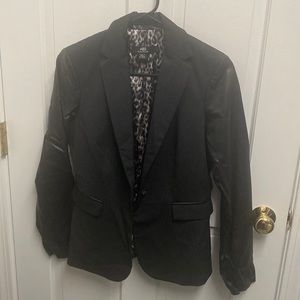 ABS Platinum Vegan Leather Sleeve Blazer Size Small S